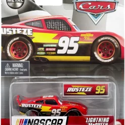Brand new 🎉 Disney / Pixar Cars Cars 3 NASCAR Lightning McQueen Diecast Car 💯